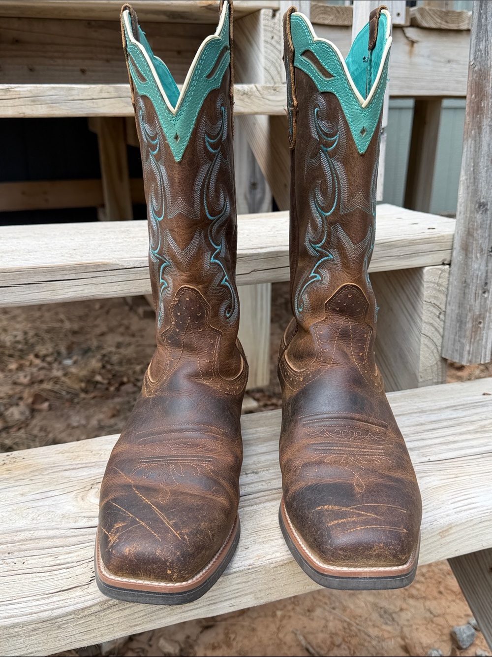 Justin Boots Brown Leather Western Heeled Boots with Teal Accents